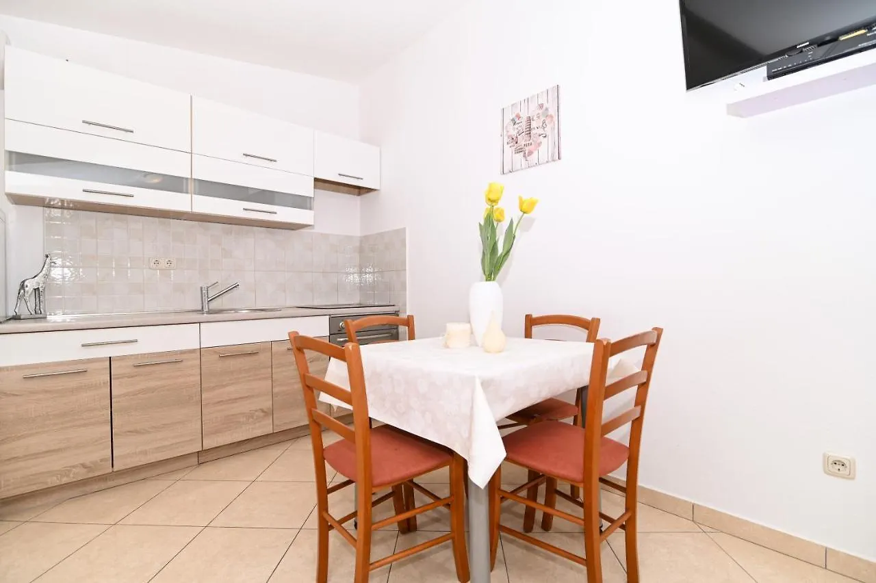 Apartmani Adria Trogir Chorwacja