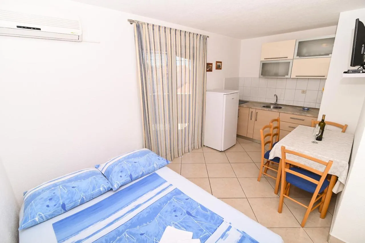 Apartmani Adria Trogir 0*,  Chorwacja