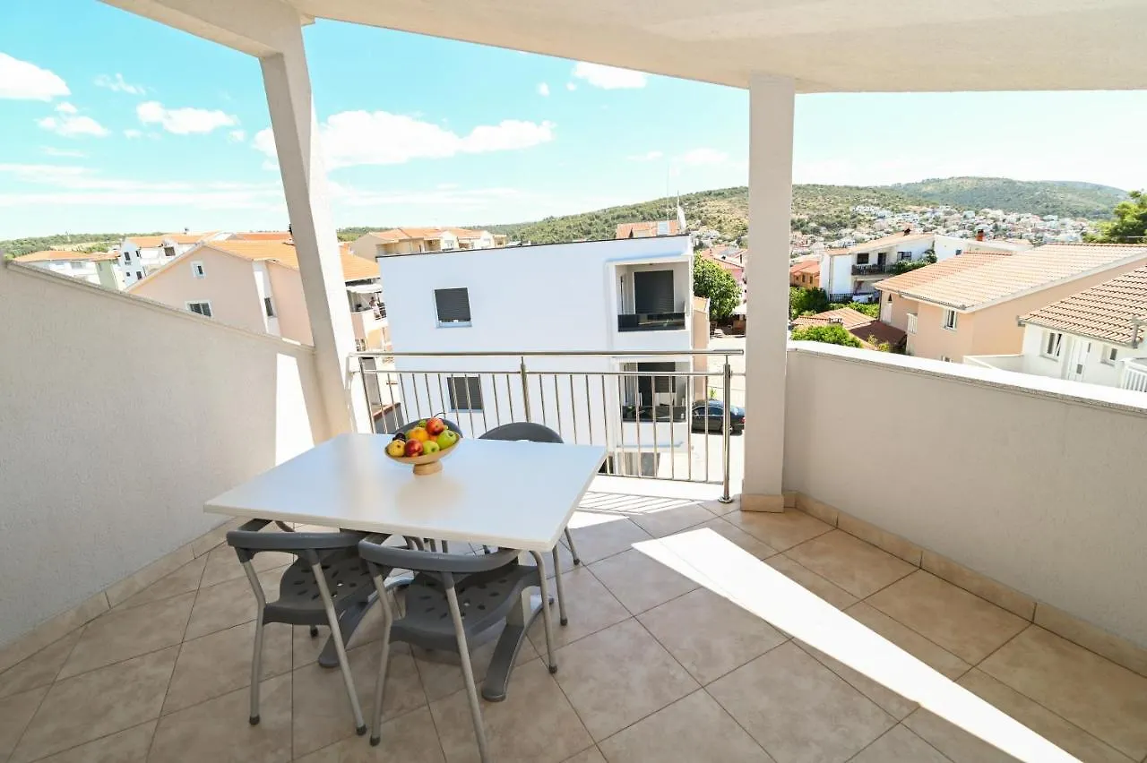 Apartmani Adria Trogir